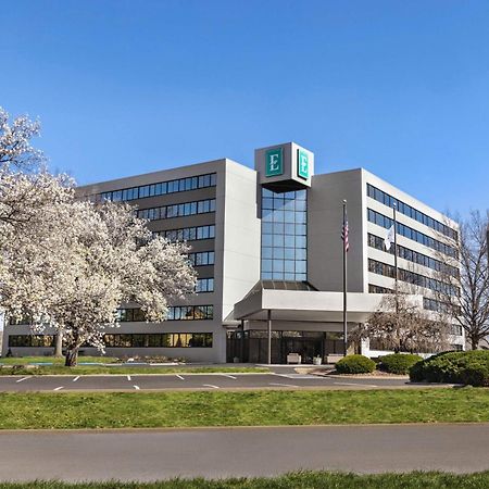 Embassy Suites By Hilton Kansas City Overland Park Exterior photo